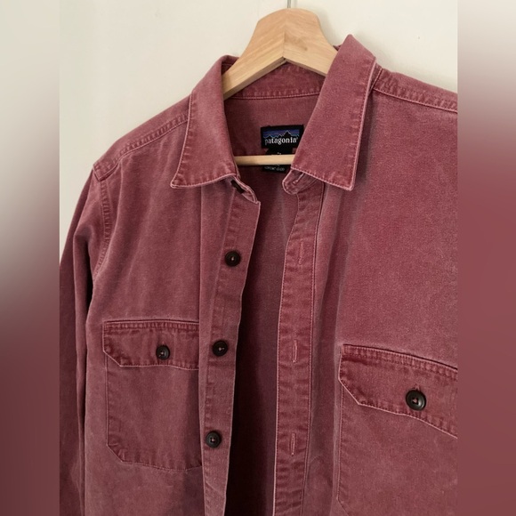 PATAGONIA Mens Denim Chambray Button Up Overshirt Red Jacket size Medium - Picture 6 of 6